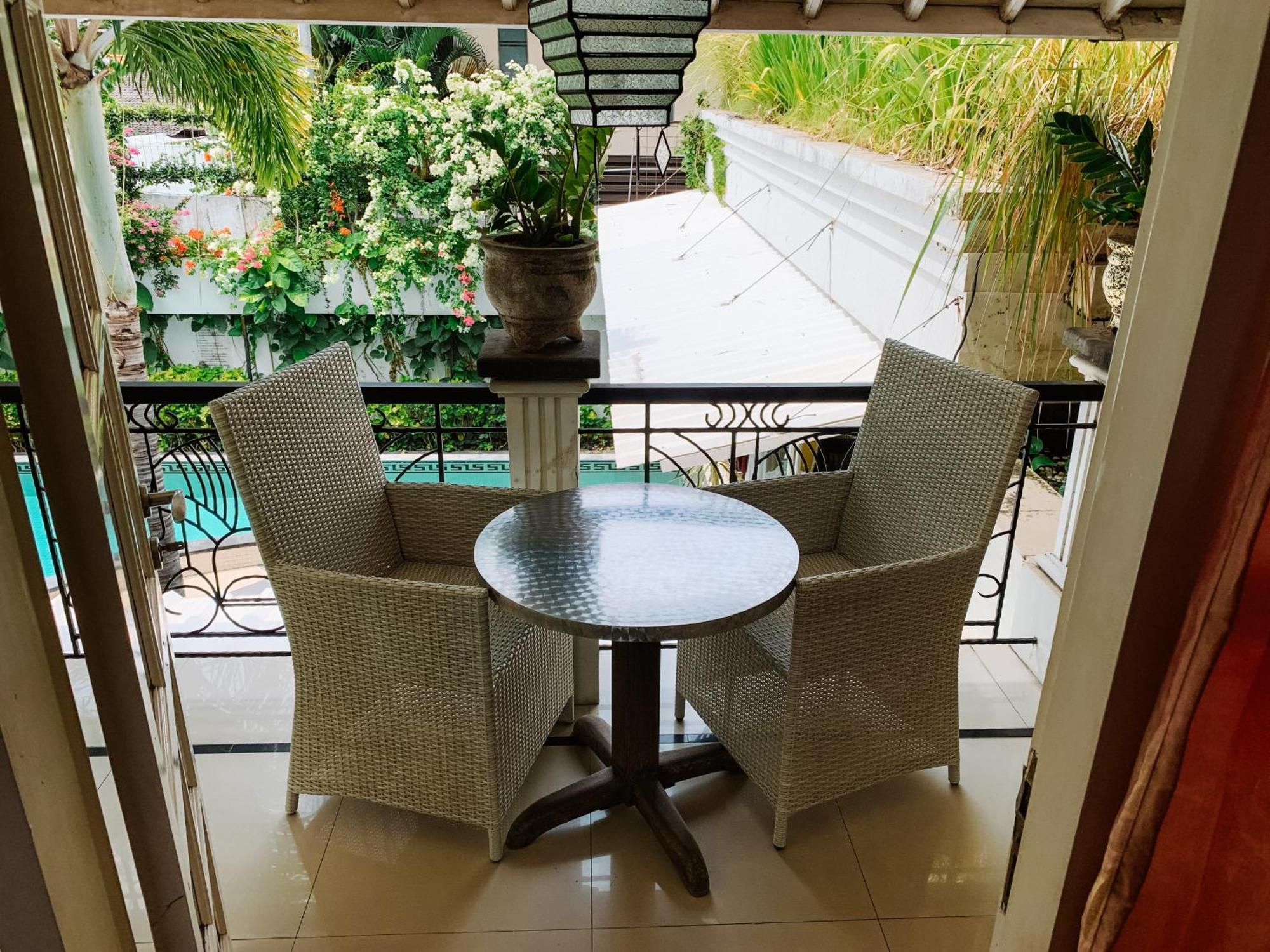 Casa Artista By Kresna Hospitality Hotel Seminyak  Exterior photo